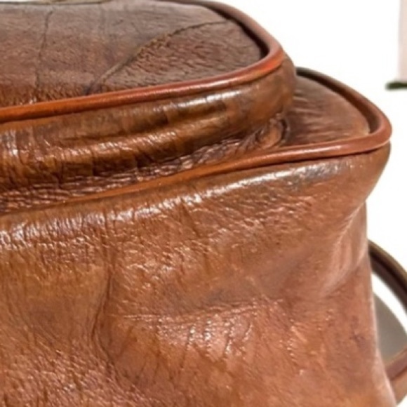 Pacific  unisex Vintage Brown Leather Sling backpack - Picture 9 of 9